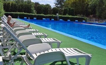 FOTO: Letné kúpalisko v Trebišove