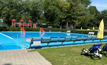 FOTO: Letné kúpalisko v Trebišove