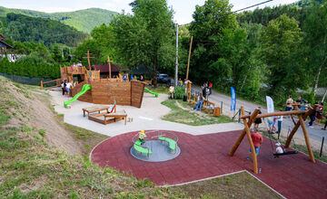 Na novej obrovskej lodi pri Margecanoch sa vyšantia malí aj veľkí