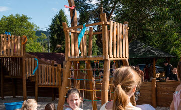 Na novej obrovskej lodi pri Margecanoch sa vyšantia malí aj veľkí