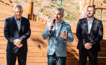 Na novej obrovskej lodi pri Margecanoch sa vyšantia malí aj veľkí