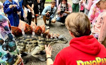 FOTO: V košickom DinoParku stretnete chodiaceho robotického dinosaura