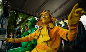FOTO: V Spišskej Novej Vsi ožili cez víkend Živé sochy