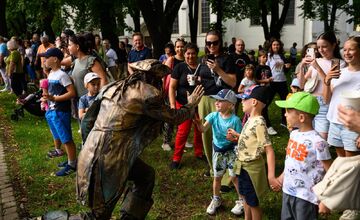 FOTO: V Spišskej Novej Vsi ožili cez víkend Živé sochy