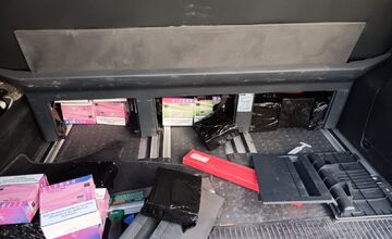 FOTO: Colníci na východe odhalili nelegálny tovar