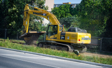 Modernizácia električkovej trati na košickom sídlisku Nad jazerom je v plnom prúde