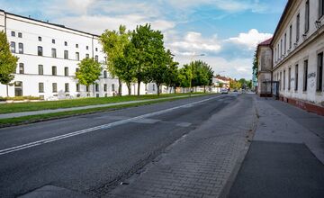 FOTO: Cestári opravia ďalšie cesty v Košiciach