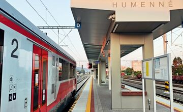 FOTO: Elektrifikácia železničnej trate Bánovce nad Ondavou – Humenné pokračuje