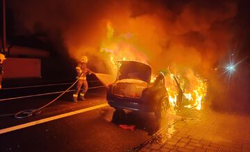 FOTO: Požiar auta v Sečovciach