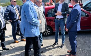 FOTO: Minister Drucker na rokovaní v Richnave