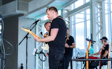 Metropola východu cez víkend otvorila najmodernejší plavecký komplex vo veľkom štýle