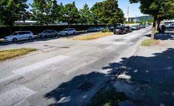 FOTO: V Košiciach sa začínajú opravovať ďalšie cesty