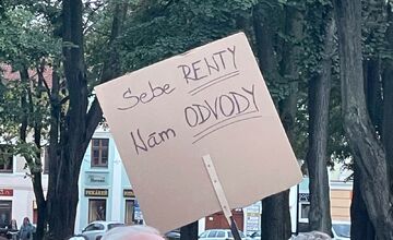 FOTO: Protesty proti konsolidácii na Spiši a v Košiciach