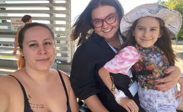 FOTO: Malá bojovníčka Sárka trpí genetickým ochorením chrbtice