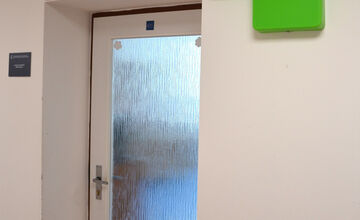 FOTO: Nová výučbová lekáreň teší košických študentov farmácie