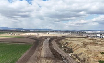 FOTO: Výstavba cestnej infraštruktúry v Priemyselnom parku Valaliky