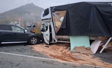 FOTO: Čelná zrážka pri Turni nad Bodvou