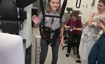 FOTO: Nové pracovisko robotickej rehabilitácie pre deti v košickej DFN