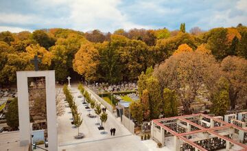 FOTO: Verejný cintorín v Košiciach je pripravený na Dušičky