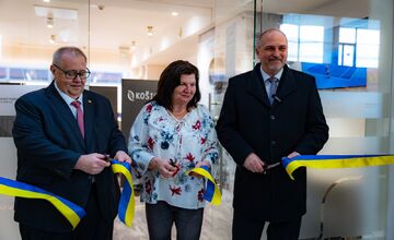 FOTO: Na košickej Železničnej stanici otvorili nové predajné miesto DPMK