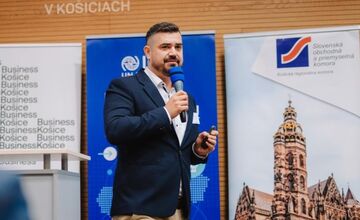 FOTO: PSko predstavilo Martina Mudráka ako kandidáta na primátora Košíc