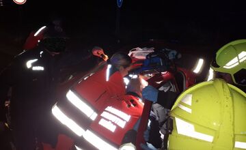 FOTO: Hromadná nehoda na Sečovskej