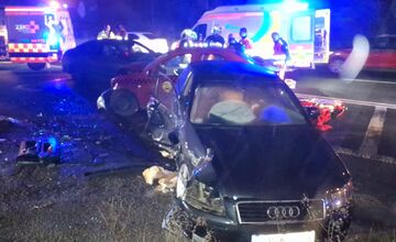 FOTO: Hromadná nehoda na Sečovskej