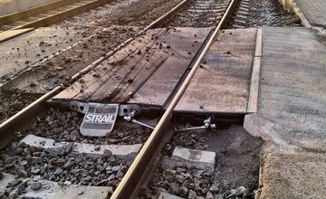 FOTO: Na košickej stanici sa vykoľajil vlak