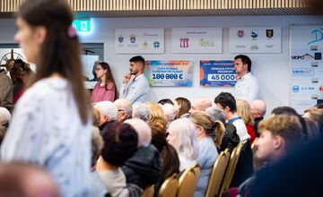 FOTO: Nové Centrum pre mládež vo Vysokej nad Uhom