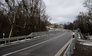 FOTO: Most pri Ďurkove opravili za štyri mesiace