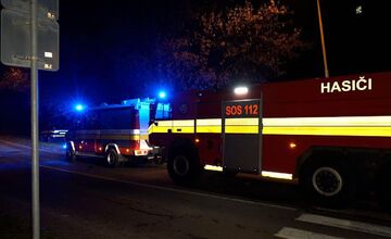 FOTO: Nočný požiar bytu na Terase