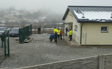 FOTO: V Markušovciach odchytávali a očkovali túlavé psy