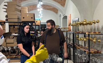 FOTO: Na Gemeri ožila tradícia výroby vianočných gúľ