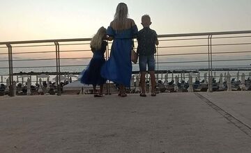 FOTO: Rodina Mitrových prišla o hlavu rodiny, pomôžte deťom a jeho manželke