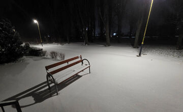FOTO: Košice a Košický kraj v noci dostal poriadnu snehovú nádielku