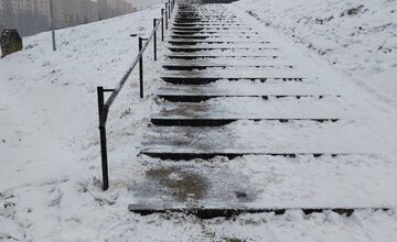 FOTO: Zimná údržba chodníkov v Košiciach