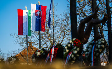 FOTO: Slovensko si pripomína okrúhle výročie leteckej tragédie