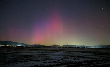 FOTO: Polárna žiara nad Slovenskom rozjasnila oblohu aj v utorok