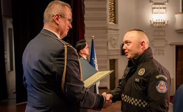 FOTO: Ocenili košických mestských policajtov