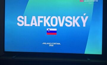 FOTO: K Slafkovskému pridali foto slovinskej vlajky