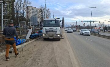 FOTO: Cesty na Jazere sú celé od blata