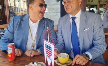 FOTO: Zomrel rómsky kráľ Róbert Botoš