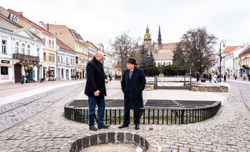 FOTO: Dolná brána prejde rekonštrukciou