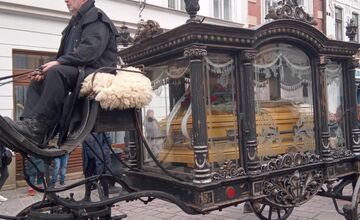 FOTO: Pohreb rómskeho kráľa Róberta Botoša