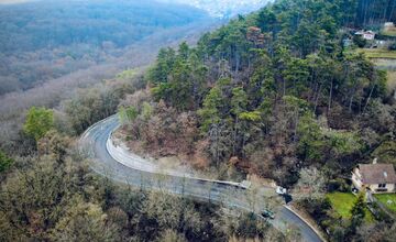 FOTO: Problémové esíčko na Kavečianskej ceste opravia