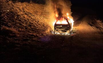 FOTO: Hasiči majú za sebou horúcu noc v Košickom kraji