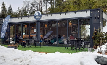 FOTO: Starosta košického sídliska ukázal obyvateľom návrhy komunitnej kaviarne