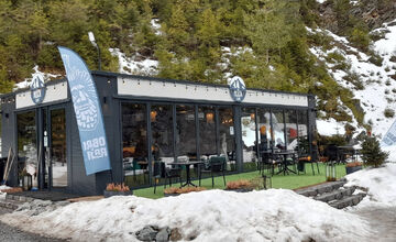 FOTO: Starosta košického sídliska ukázal obyvateľom návrhy komunitnej kaviarne