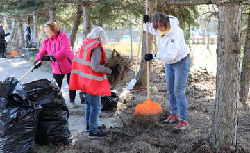 FOTO: Ťahanovčania majú za sebou ďalšiu jarnú brigádu