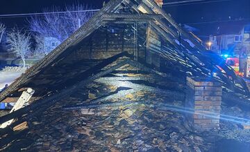 FOTO: Požiar rodinného domu v Kalši